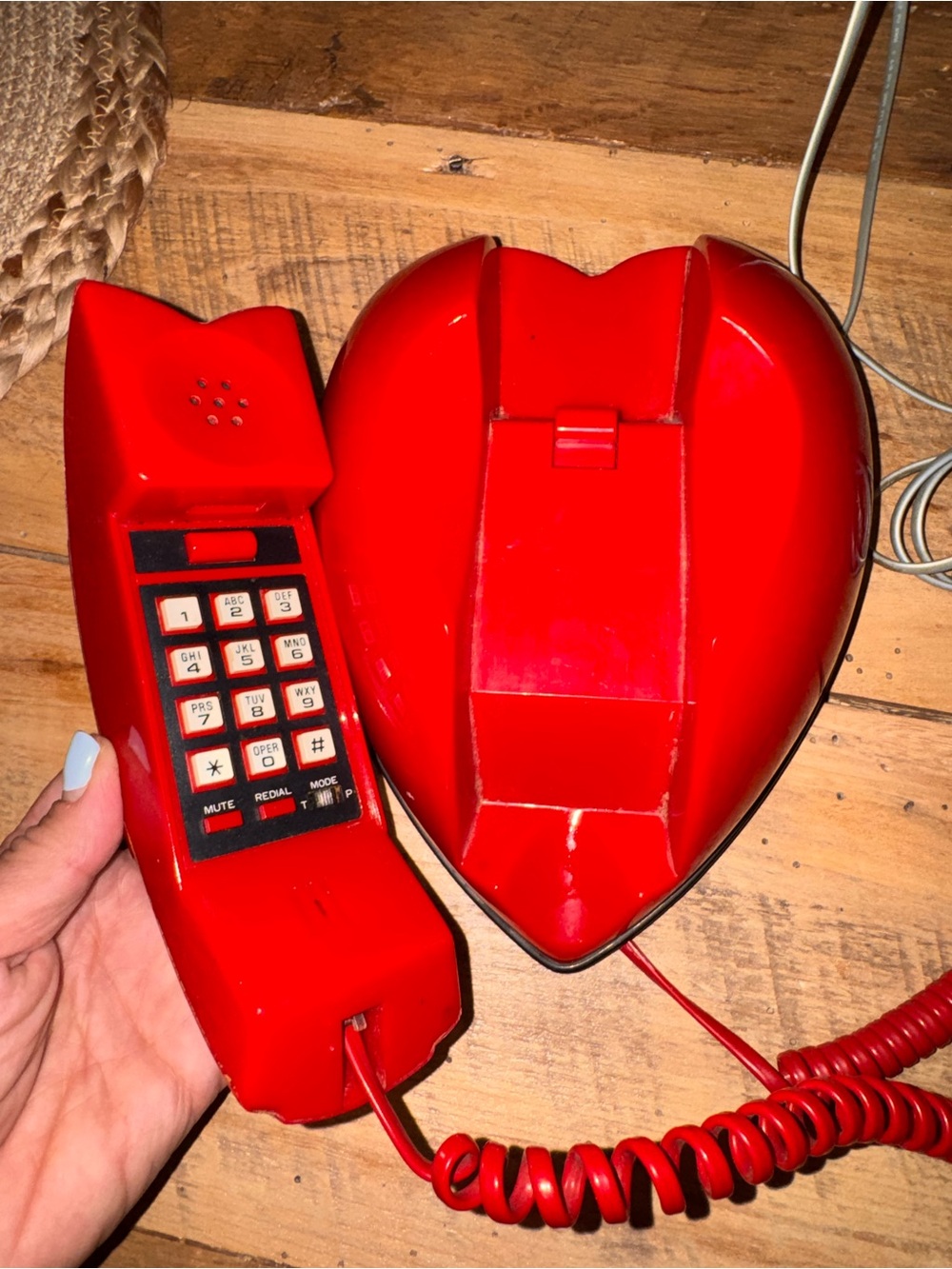 Vintage Red Heart Landline Telephone Phone 80’s 90’s retro